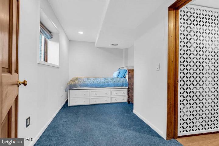 18 BELVIDERE ROAD