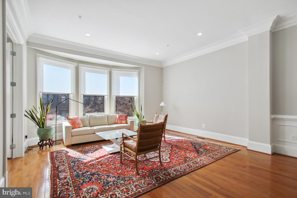 PARK POTOMAC - Residential