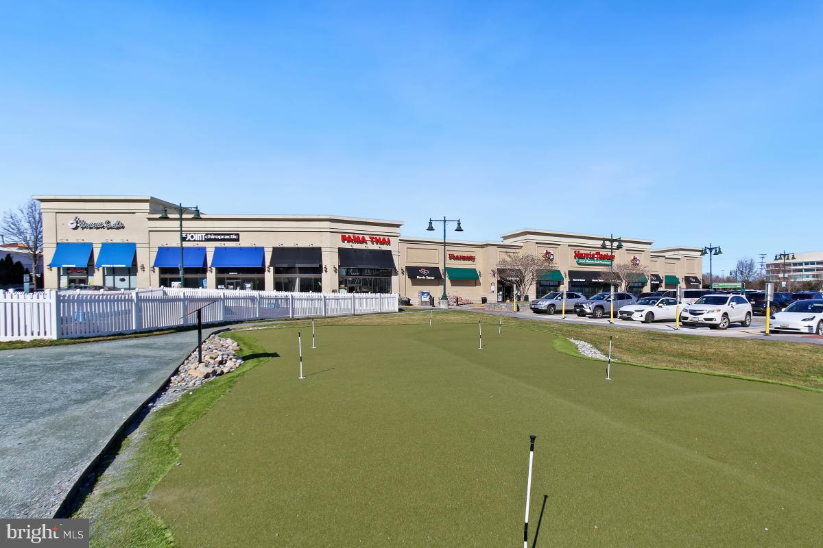 PARK POTOMAC - Residential