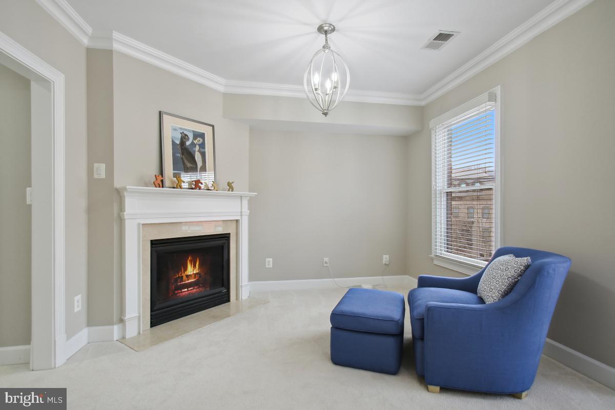 PARK POTOMAC - Residential