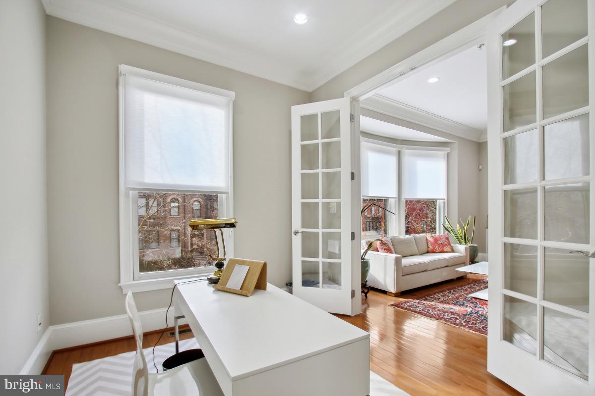 PARK POTOMAC - Residential