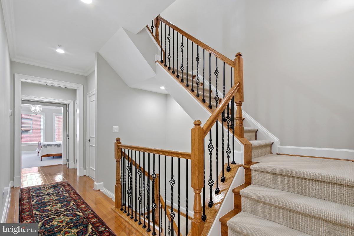 PARK POTOMAC - Residential