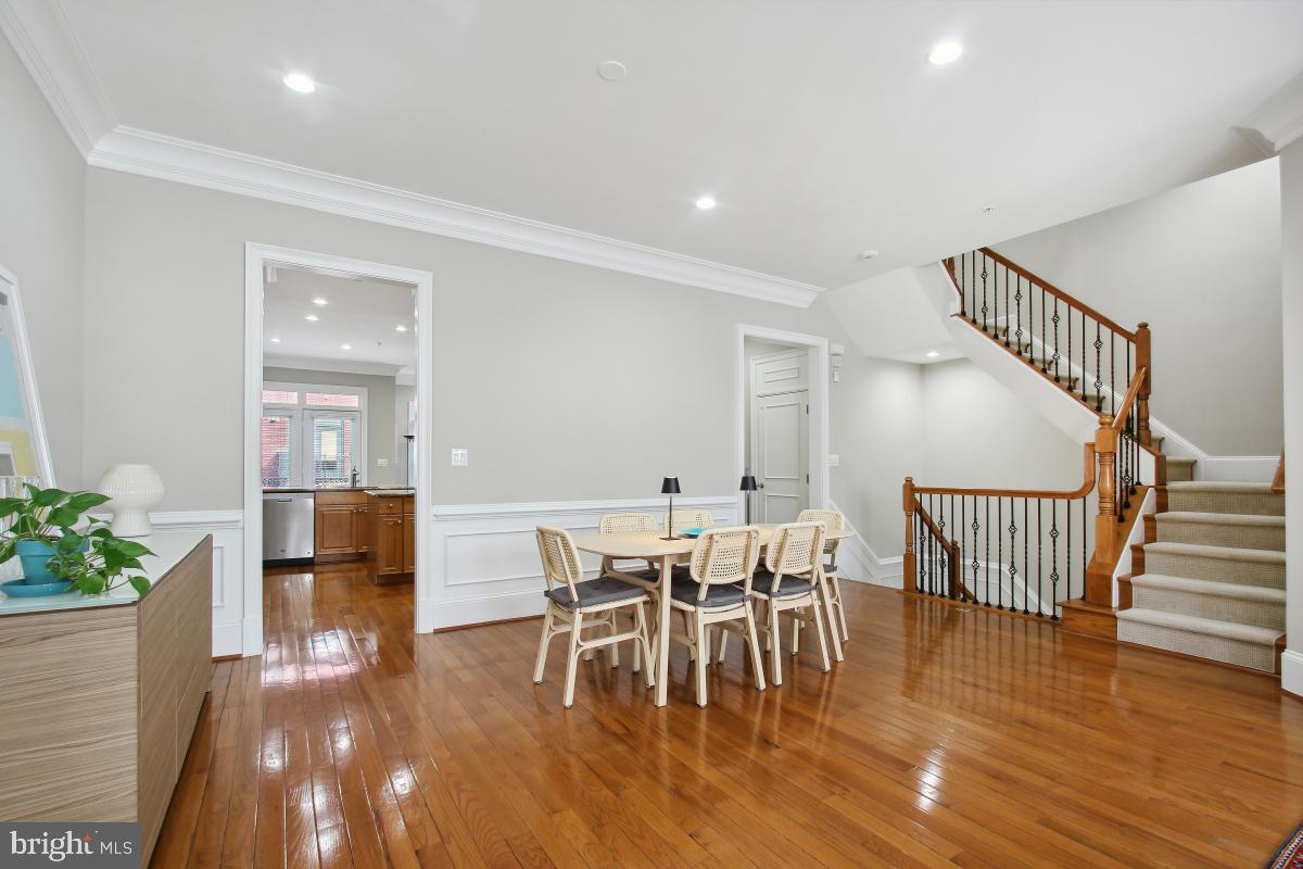 PARK POTOMAC - Residential