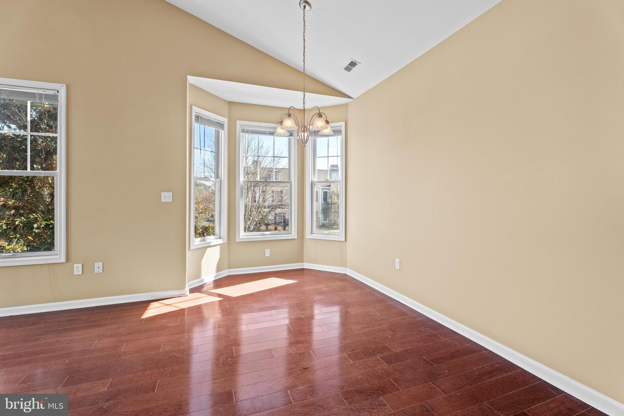 PAYNTERS MILL - Residential