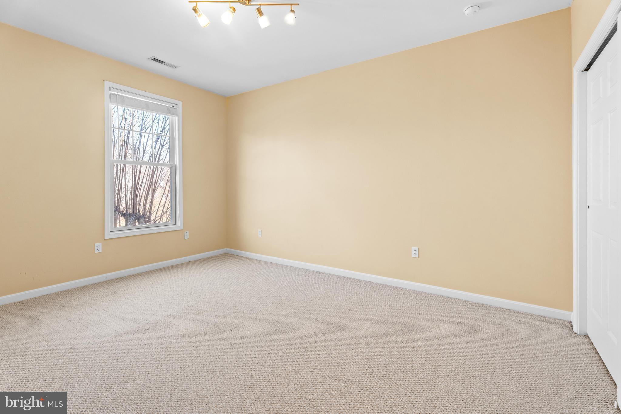 PAYNTERS MILL - Residential