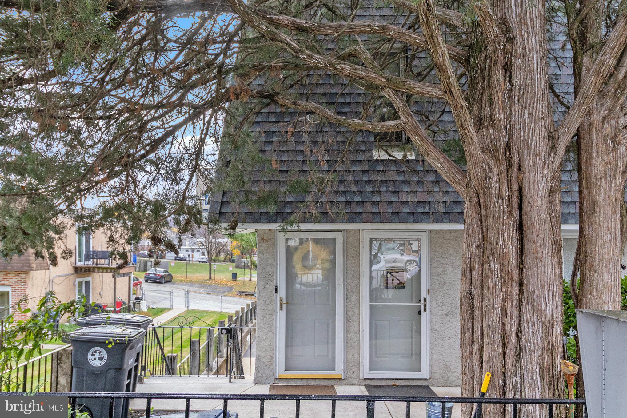 CONSHOHOCKEN - Residential