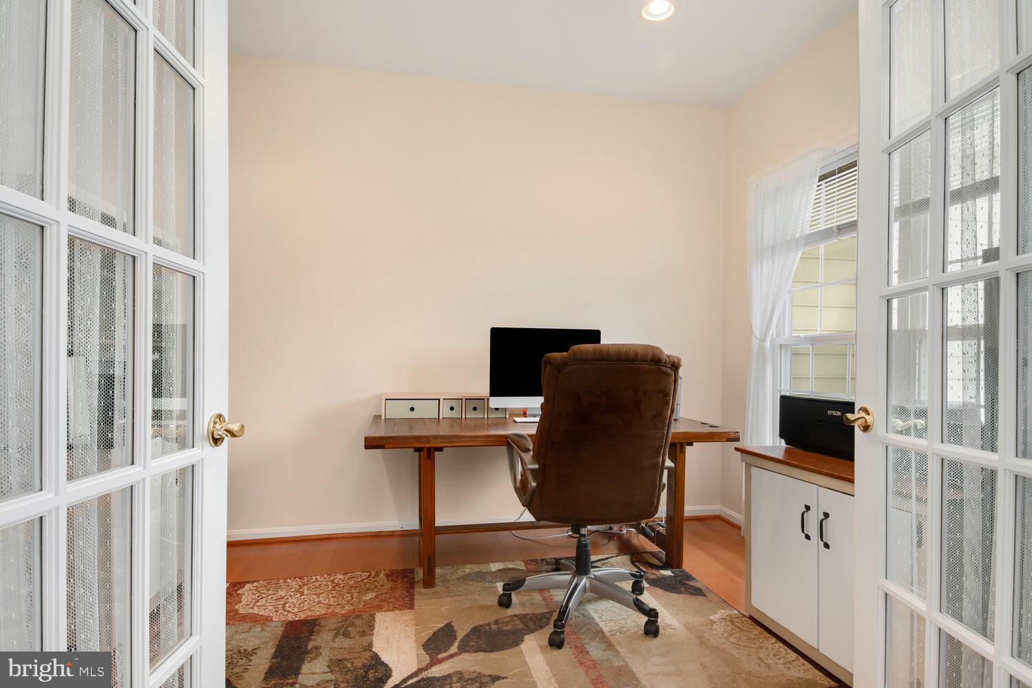 SYMPHONY VILLAGE AT CENTREVILLE - Residential