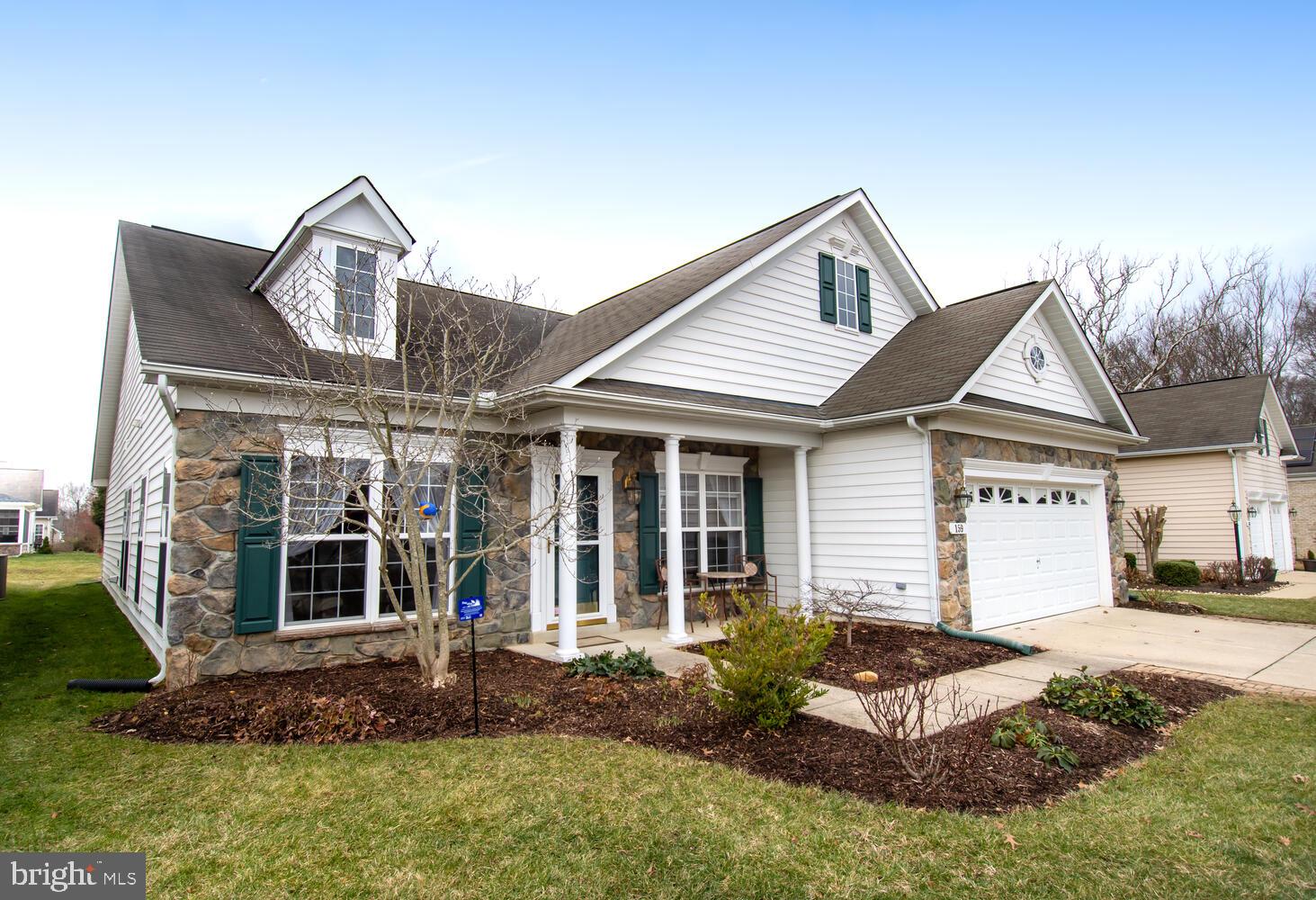 SYMPHONY VILLAGE AT CENTREVILLE - Residential