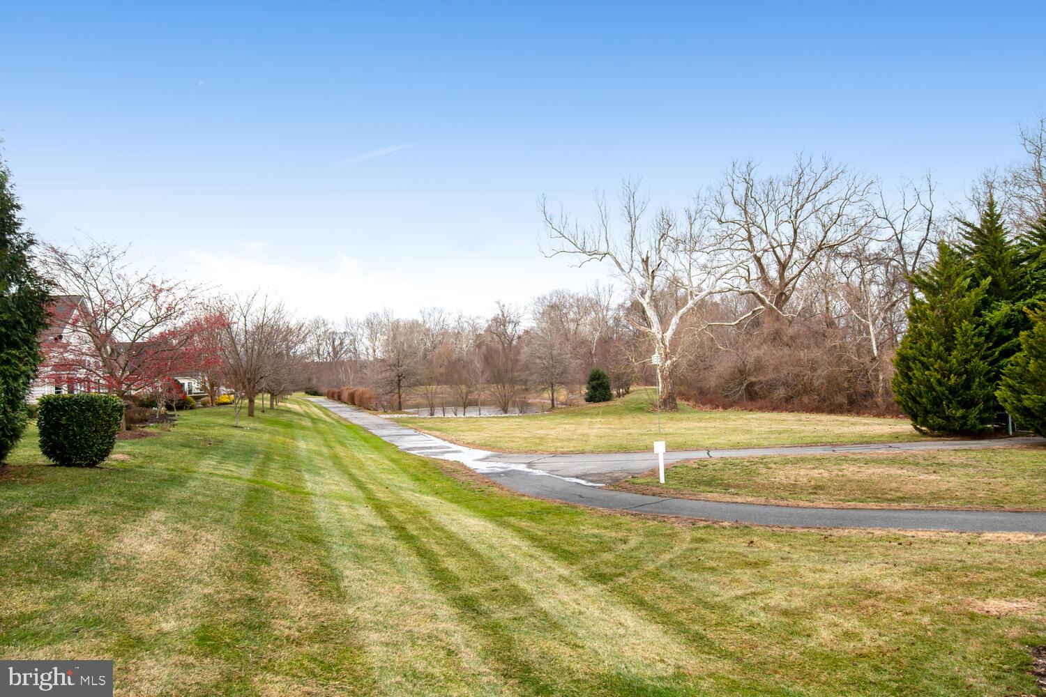 SYMPHONY VILLAGE AT CENTREVILLE - Residential