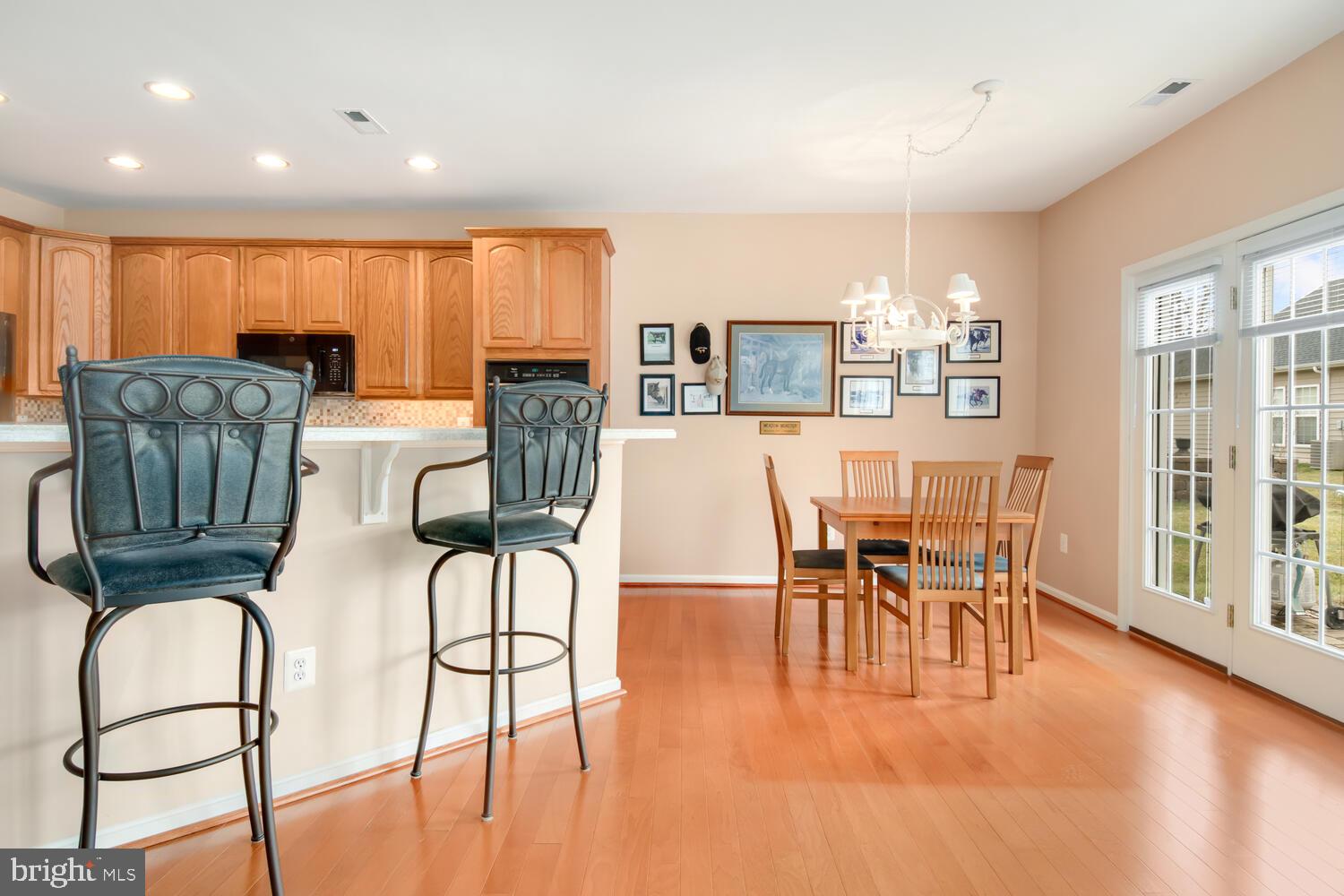 SYMPHONY VILLAGE AT CENTREVILLE - Residential