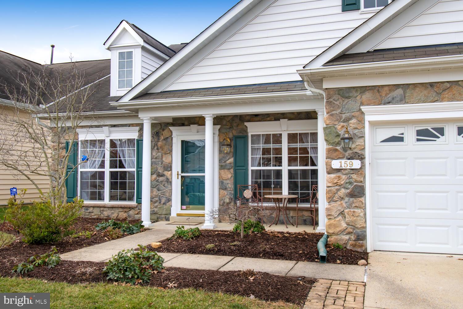 SYMPHONY VILLAGE AT CENTREVILLE - Residential