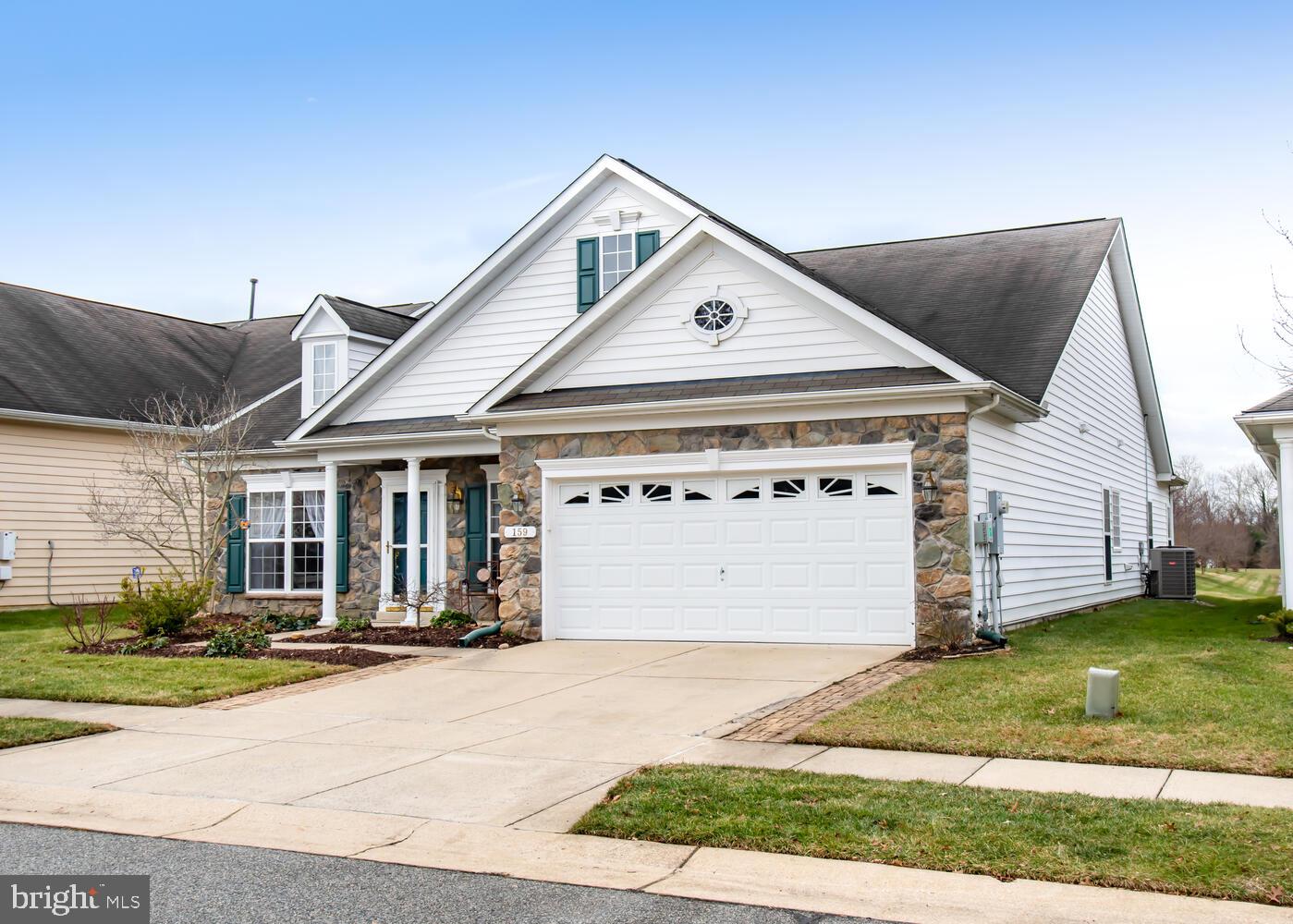 SYMPHONY VILLAGE AT CENTREVILLE - Residential