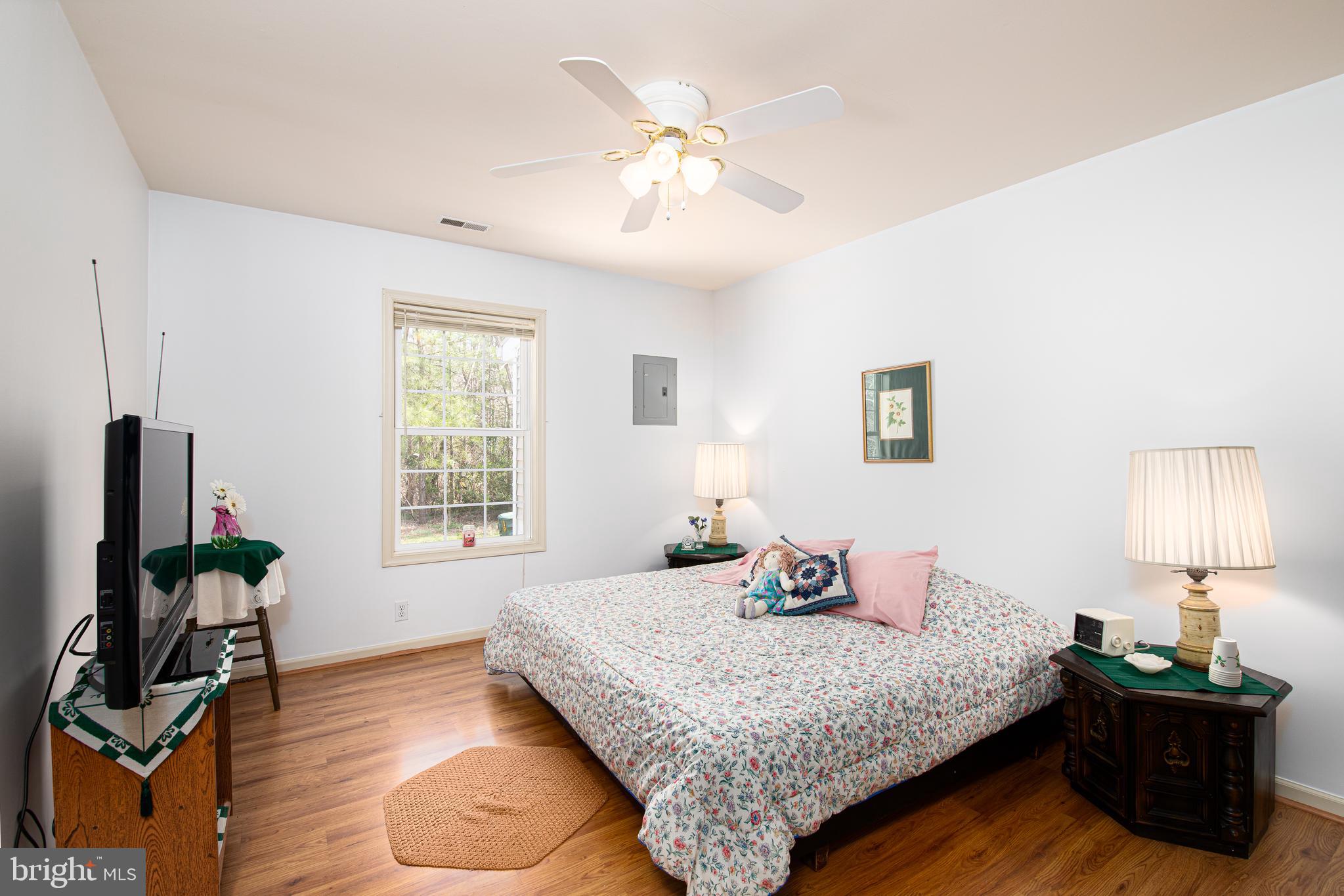 AVALON RETIREMENT COMM - Residential