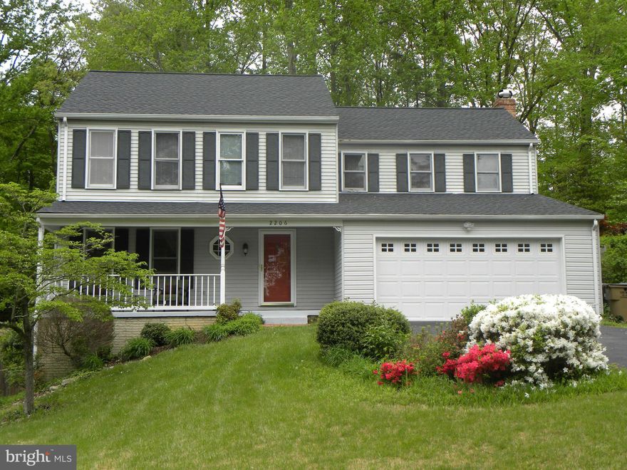 This charming colonial home is ready for you and your family in a gated community with a multitude of amenities!!  Come see the spacious back yard, keep warm with the wood burning foreplace. You'll have plenty of space to entertain guest or family gatherings. Sit on the front porch and watch nature while having a beverage. Seller's willing to give a $5K credit with a full price offer!!