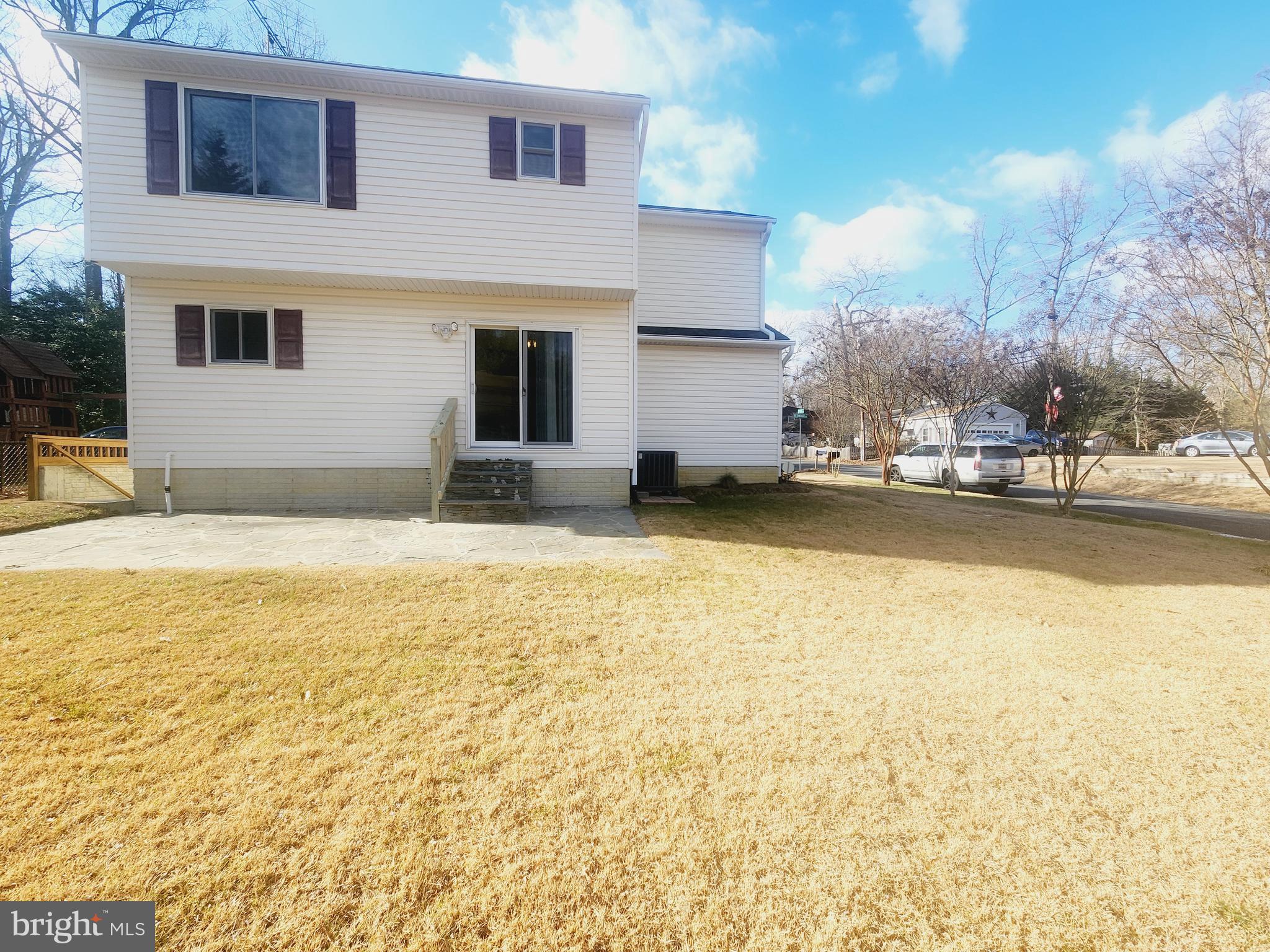 HERALD HARBOR - Residential Lease