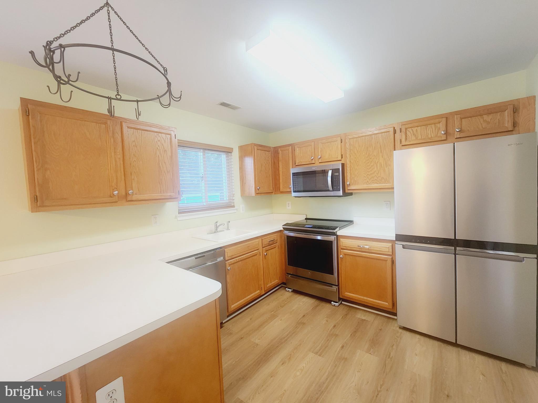 HERALD HARBOR - Residential Lease