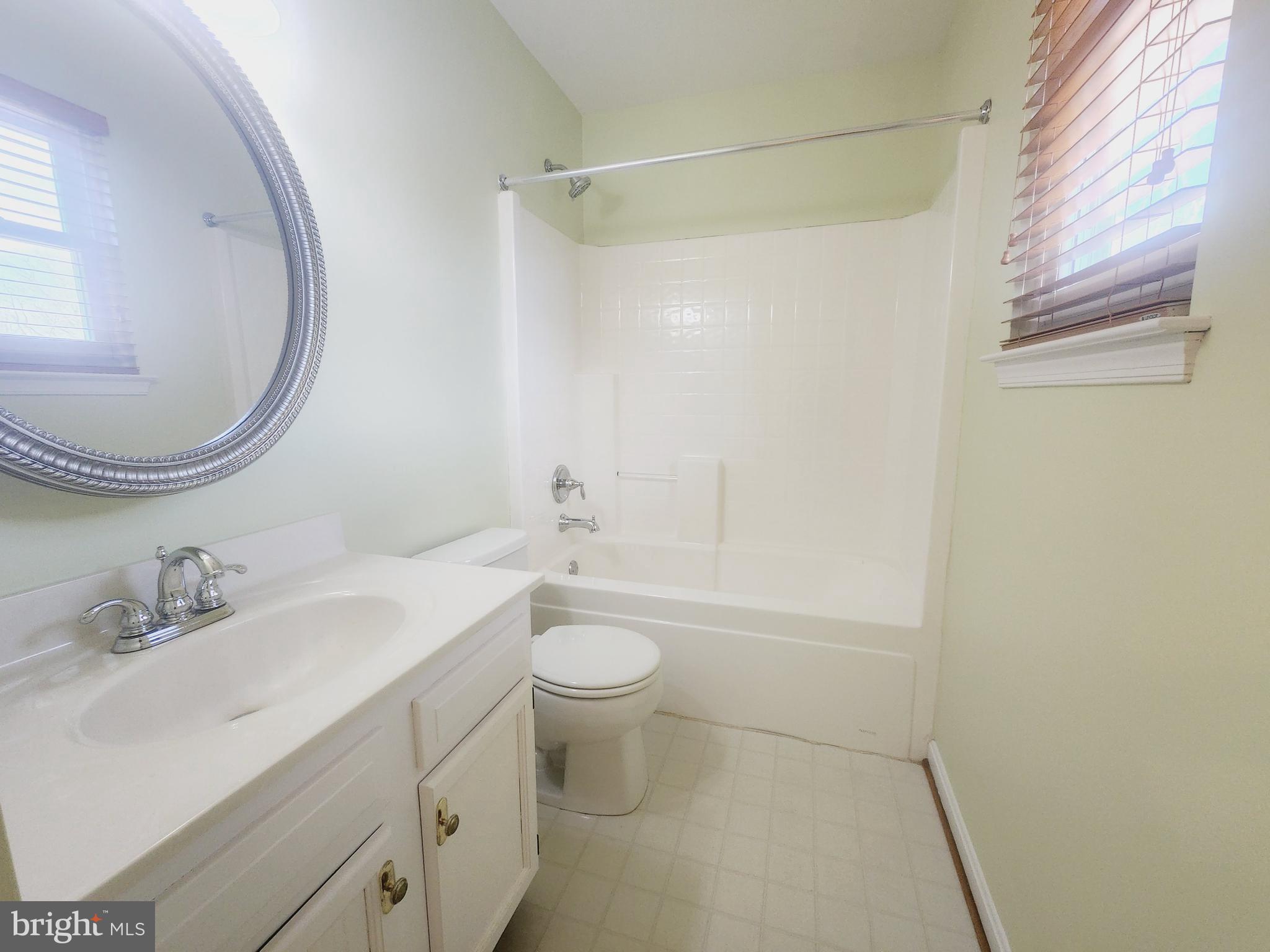 HERALD HARBOR - Residential Lease