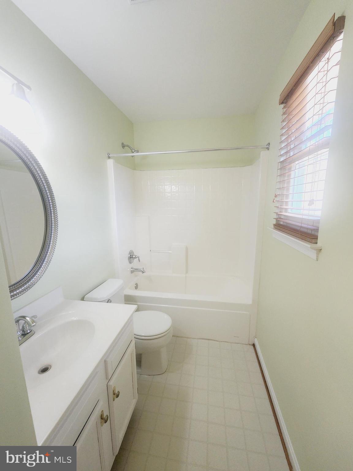 HERALD HARBOR - Residential Lease