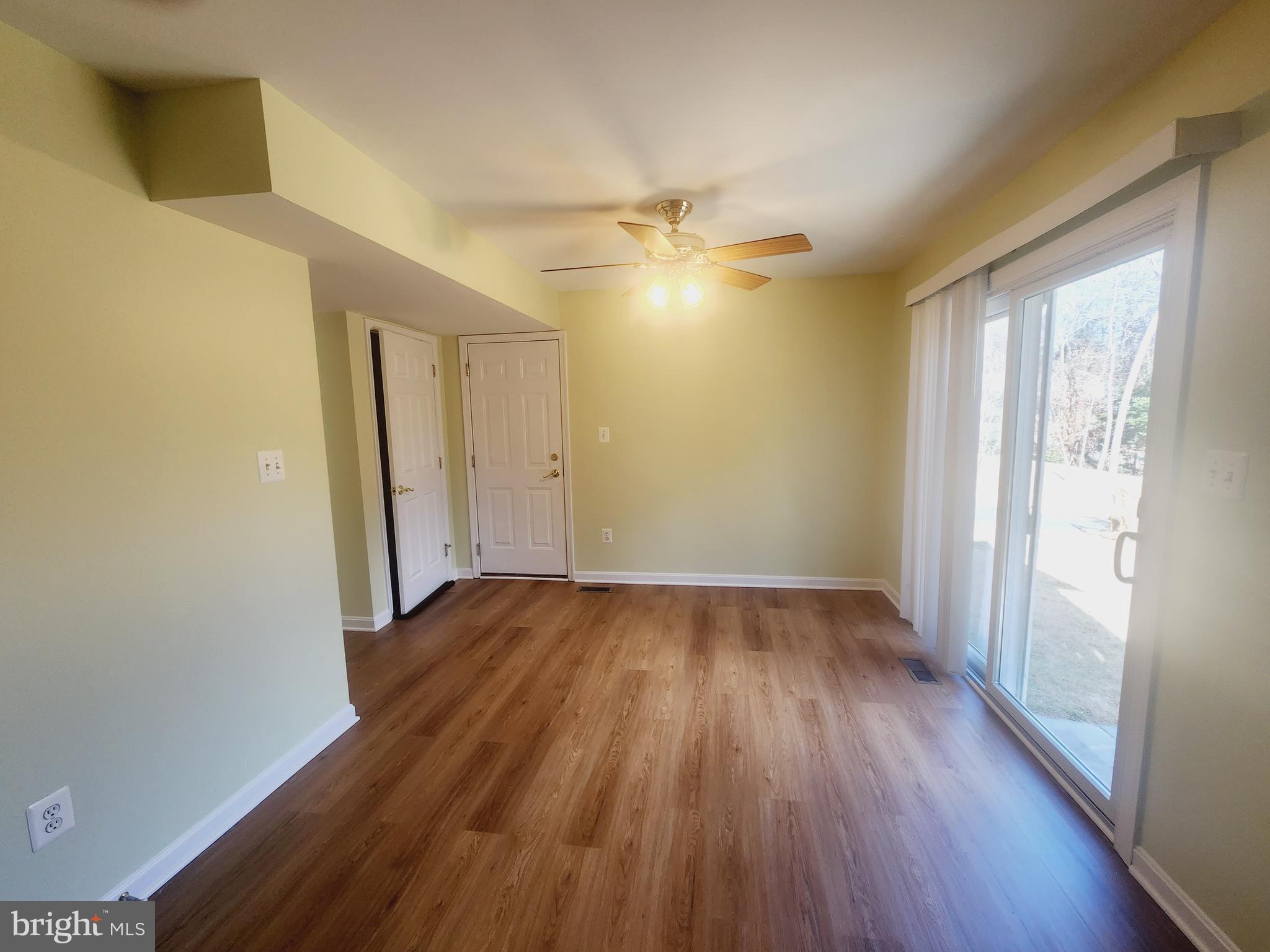 HERALD HARBOR - Residential Lease