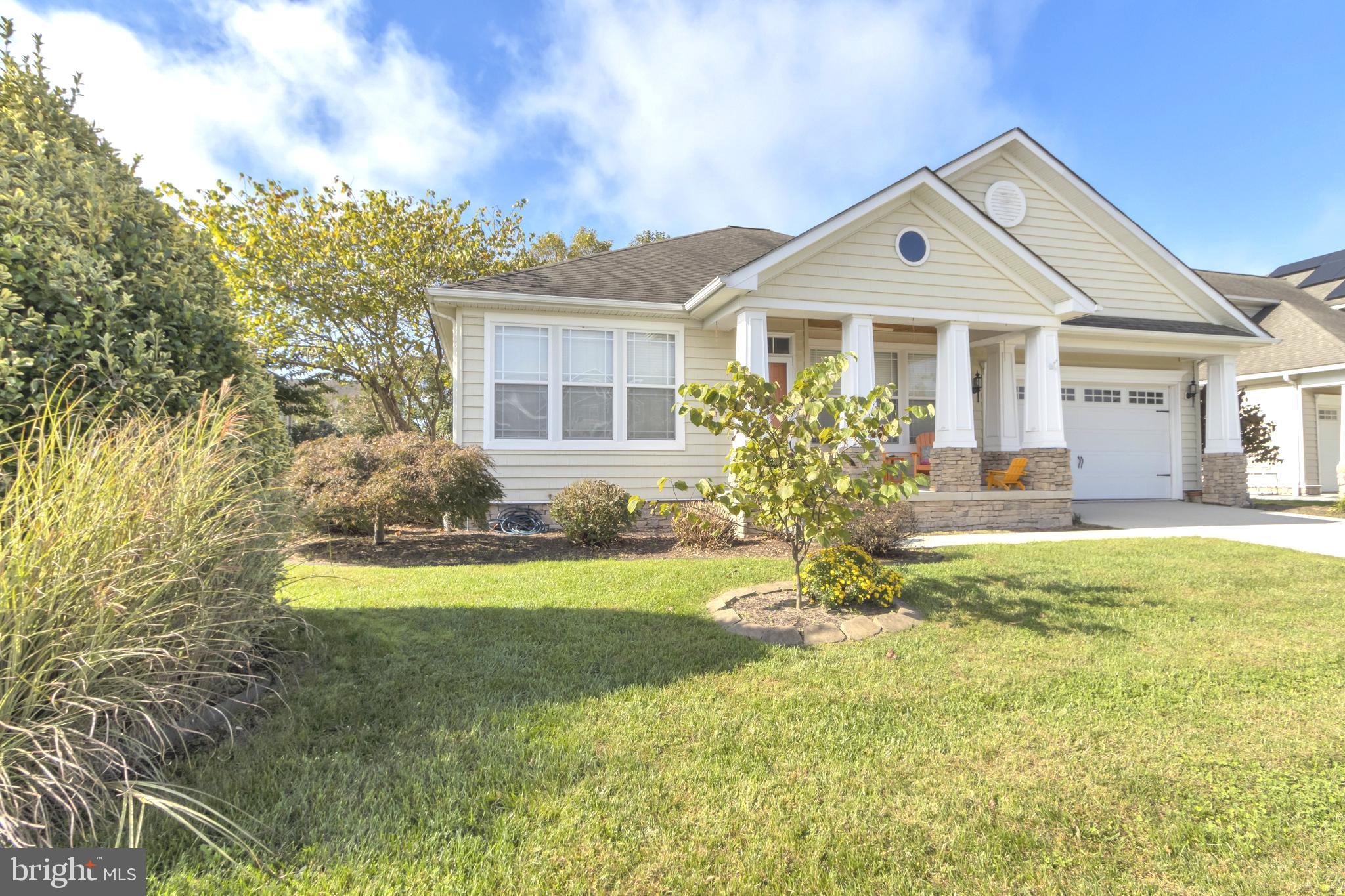 VILLAGES OF FIVE POINTS-WEST - Residential