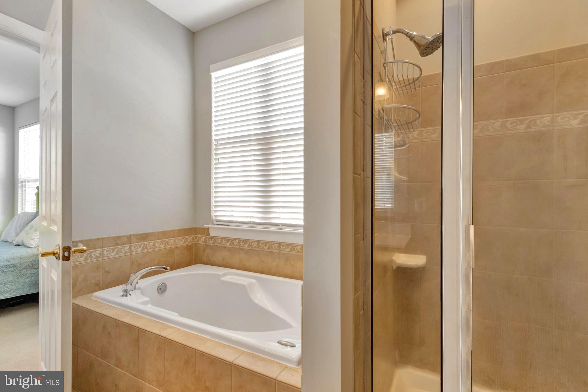 VILLAGES OF FIVE POINTS-WEST - Residential