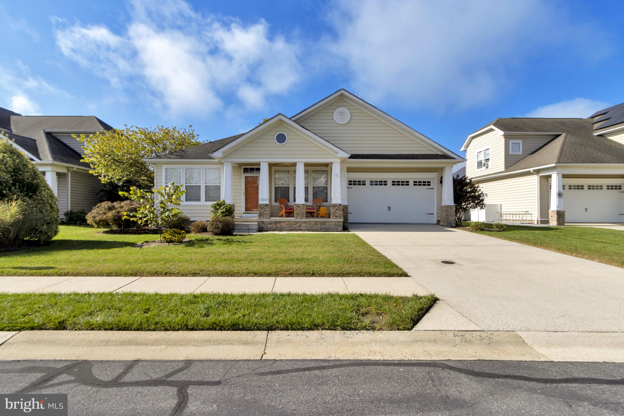 VILLAGES OF FIVE POINTS-WEST - Residential