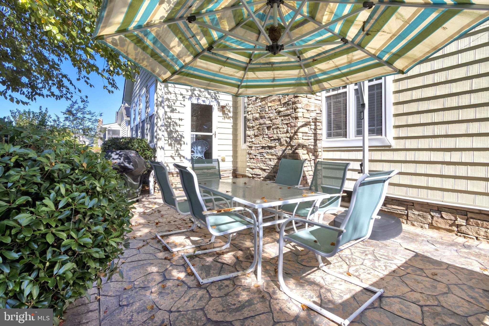 VILLAGES OF FIVE POINTS-WEST - Residential