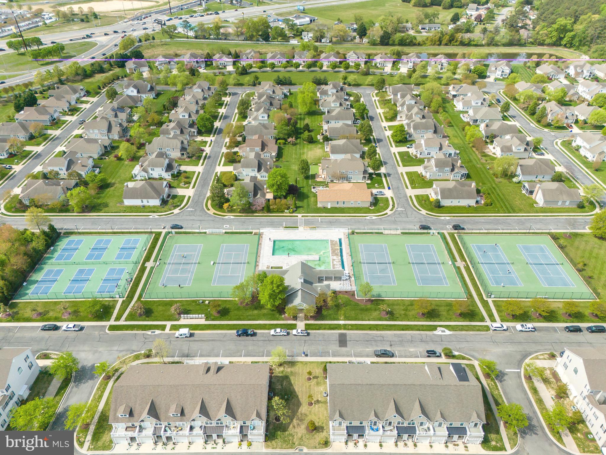 VILLAGES OF FIVE POINTS-WEST - Residential