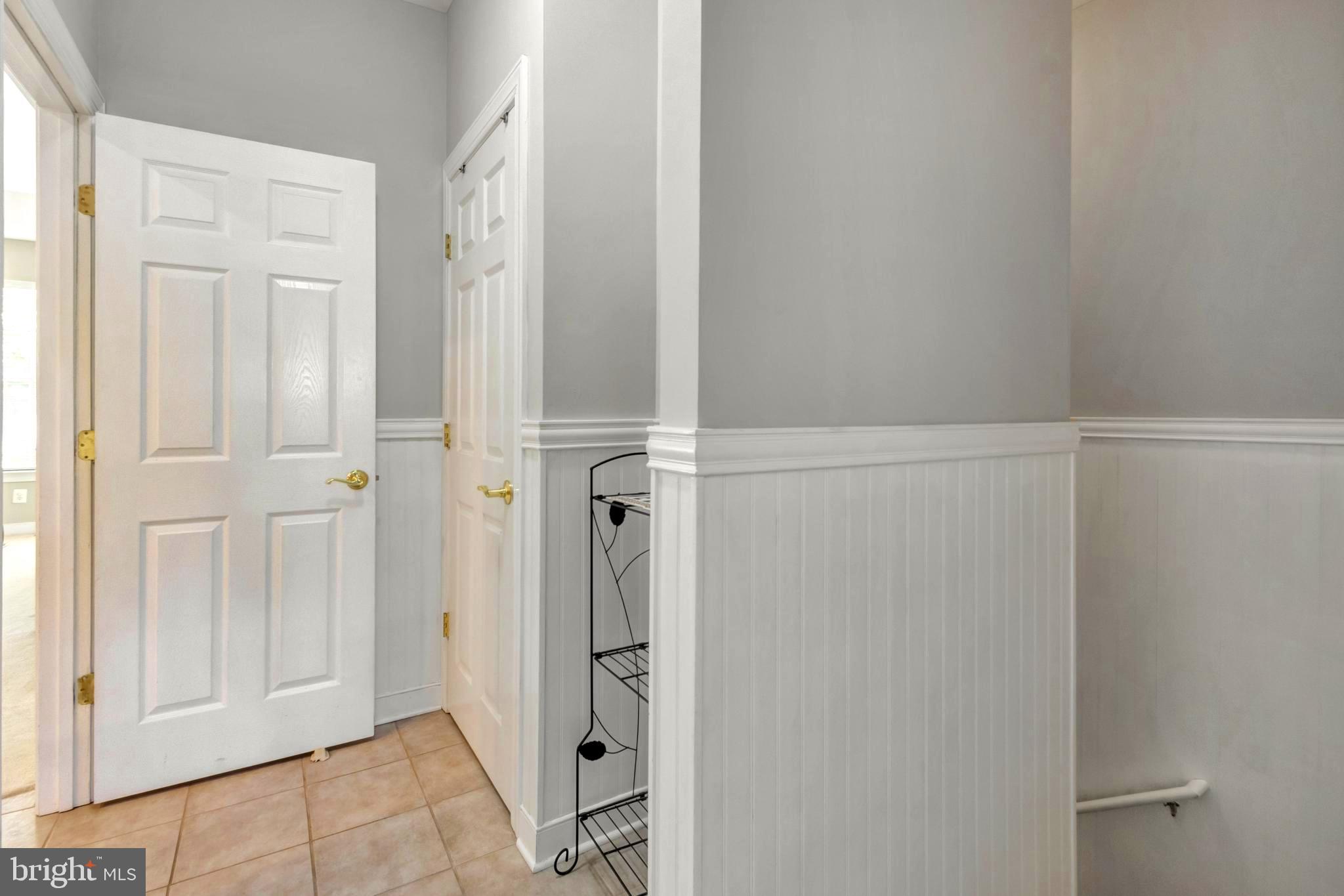 VILLAGES OF FIVE POINTS-WEST - Residential