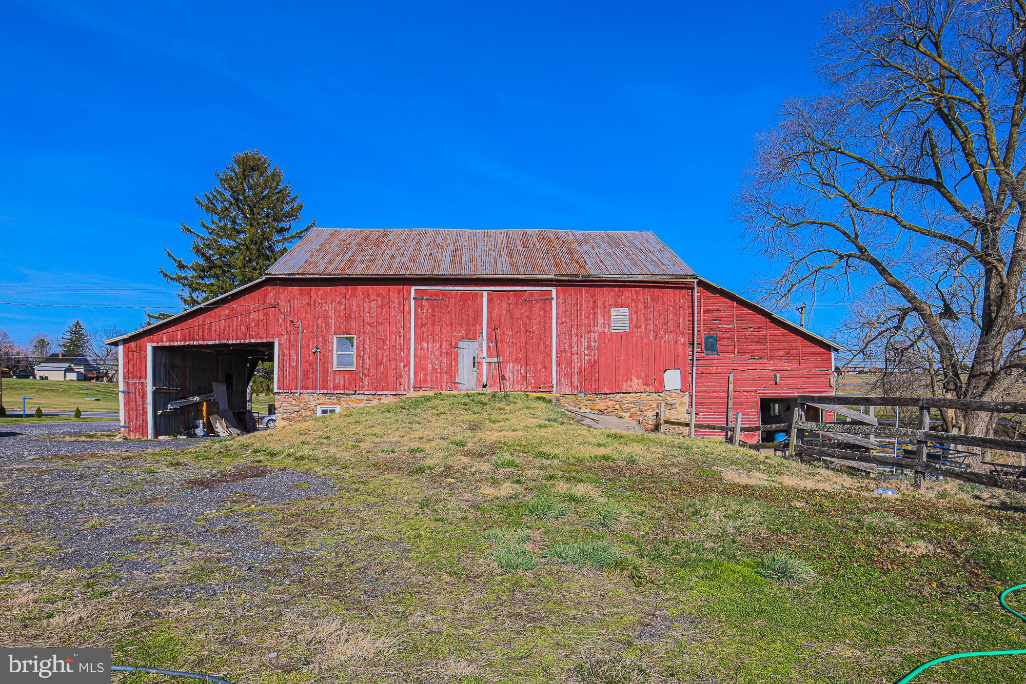 CANAAN RUN - Residential