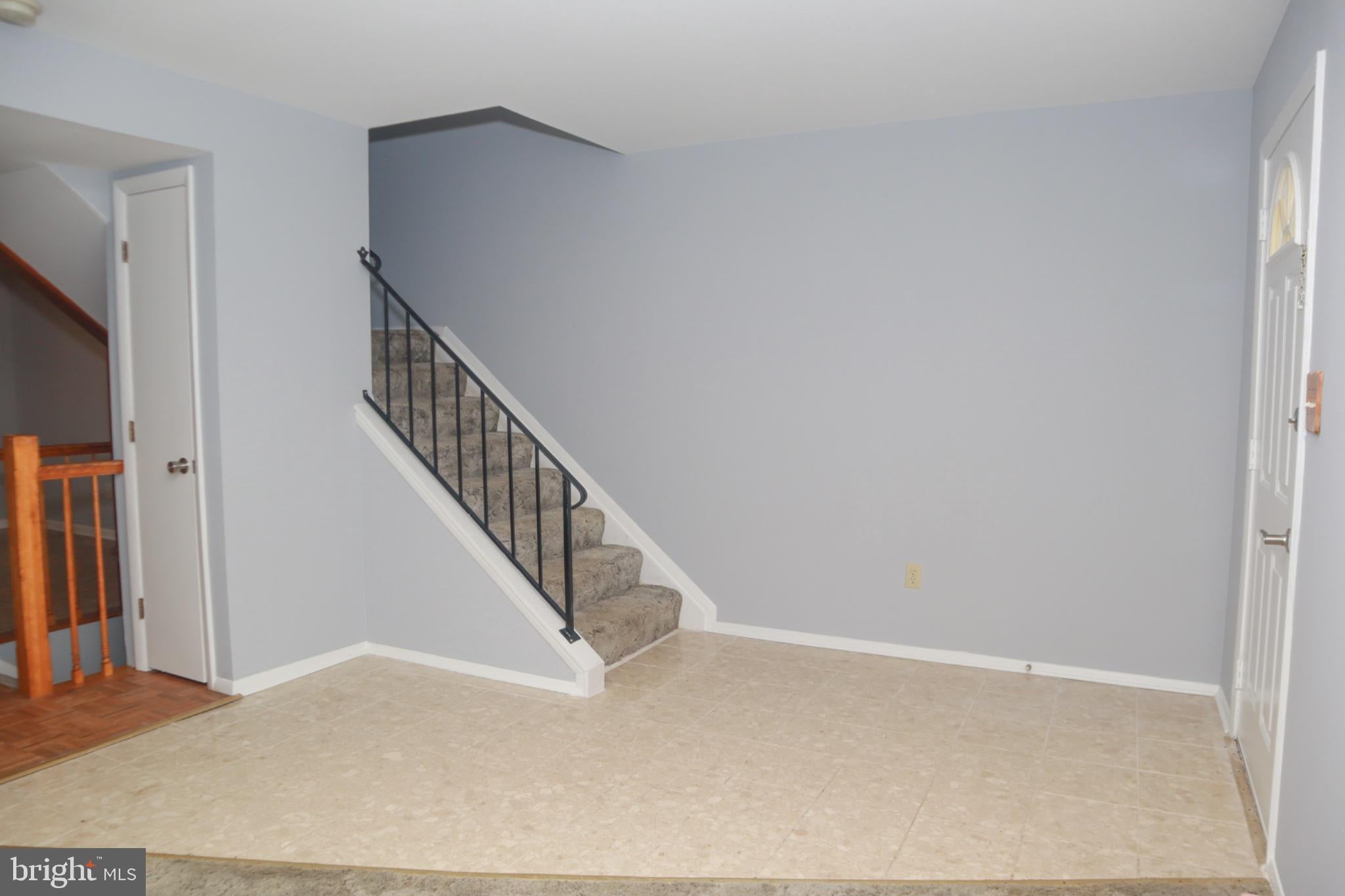 6131 FAIRWOOD AVENUE