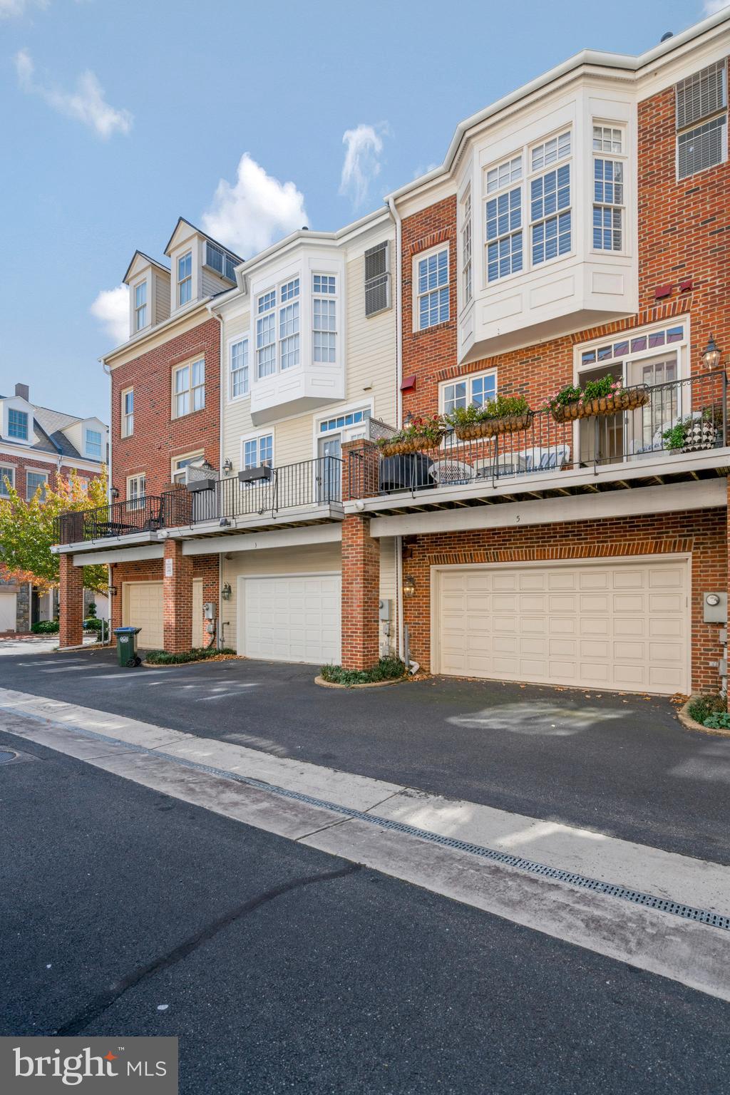 FORDS LANDING - Residential