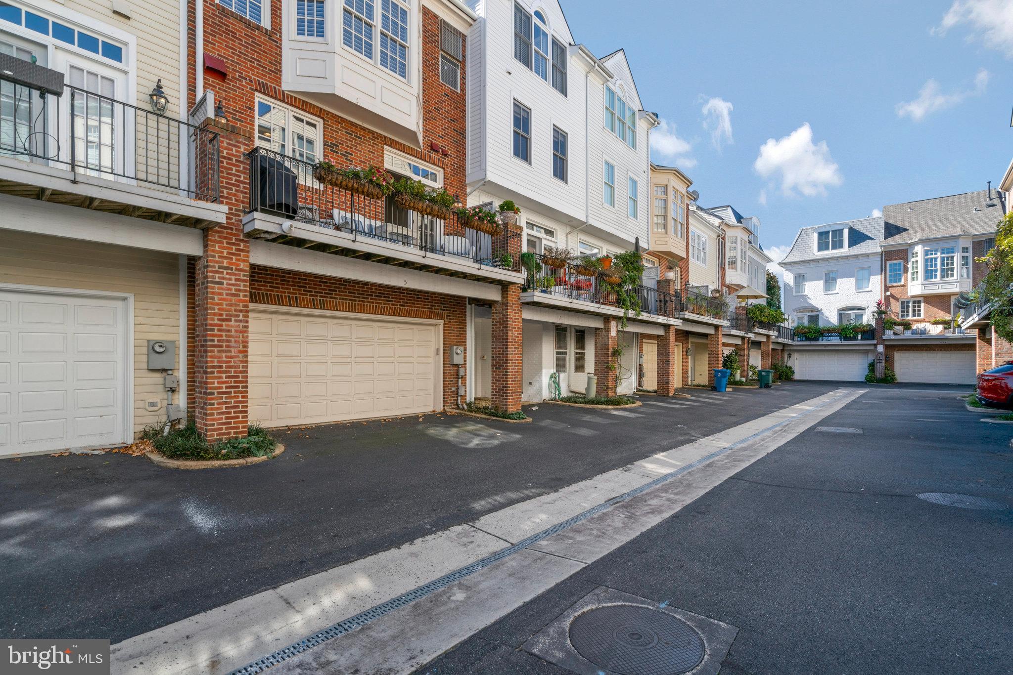 FORDS LANDING - Residential