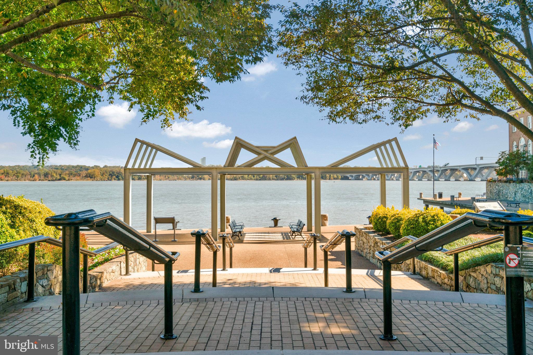 FORDS LANDING - Residential