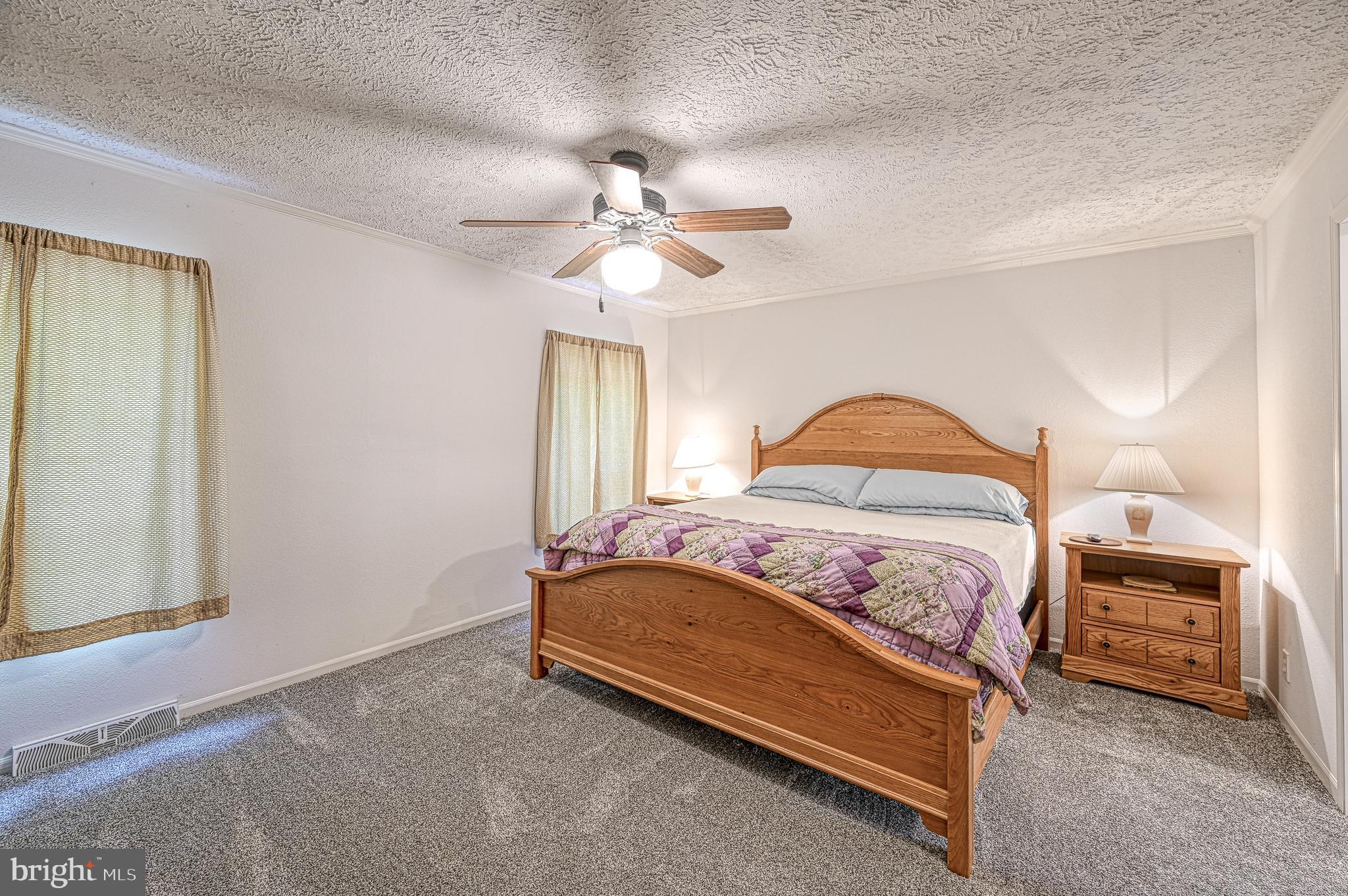 TALL PINES - Residential