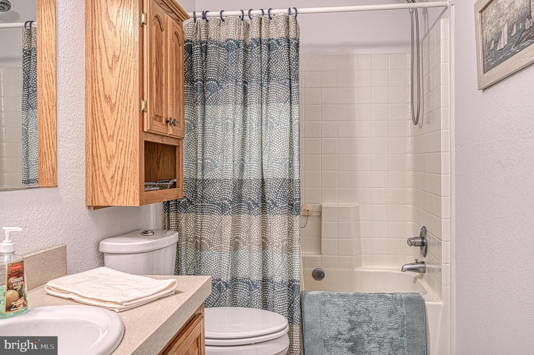 TALL PINES - Residential