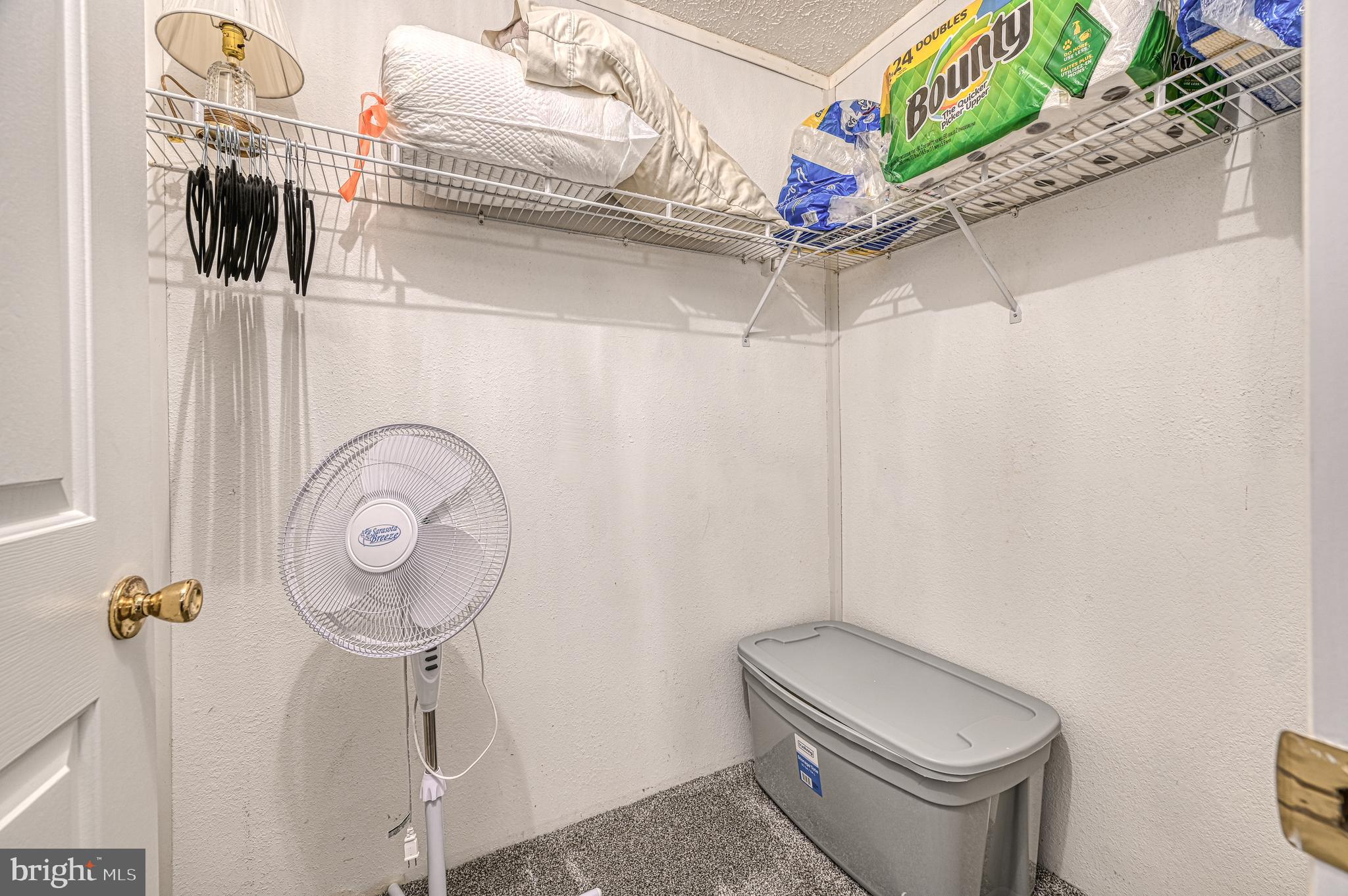 TALL PINES - Residential