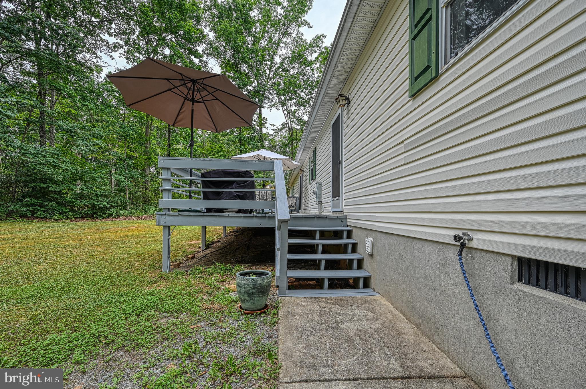 TALL PINES - Residential