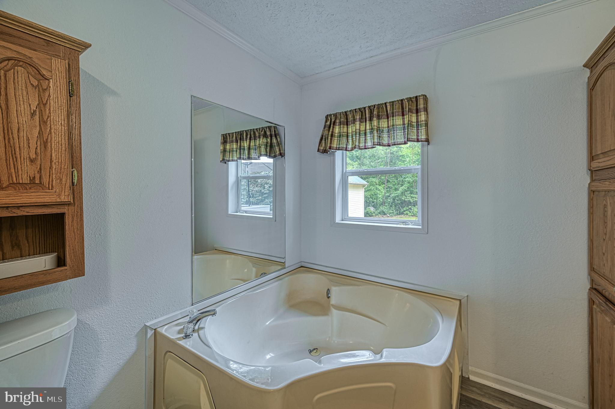 TALL PINES - Residential