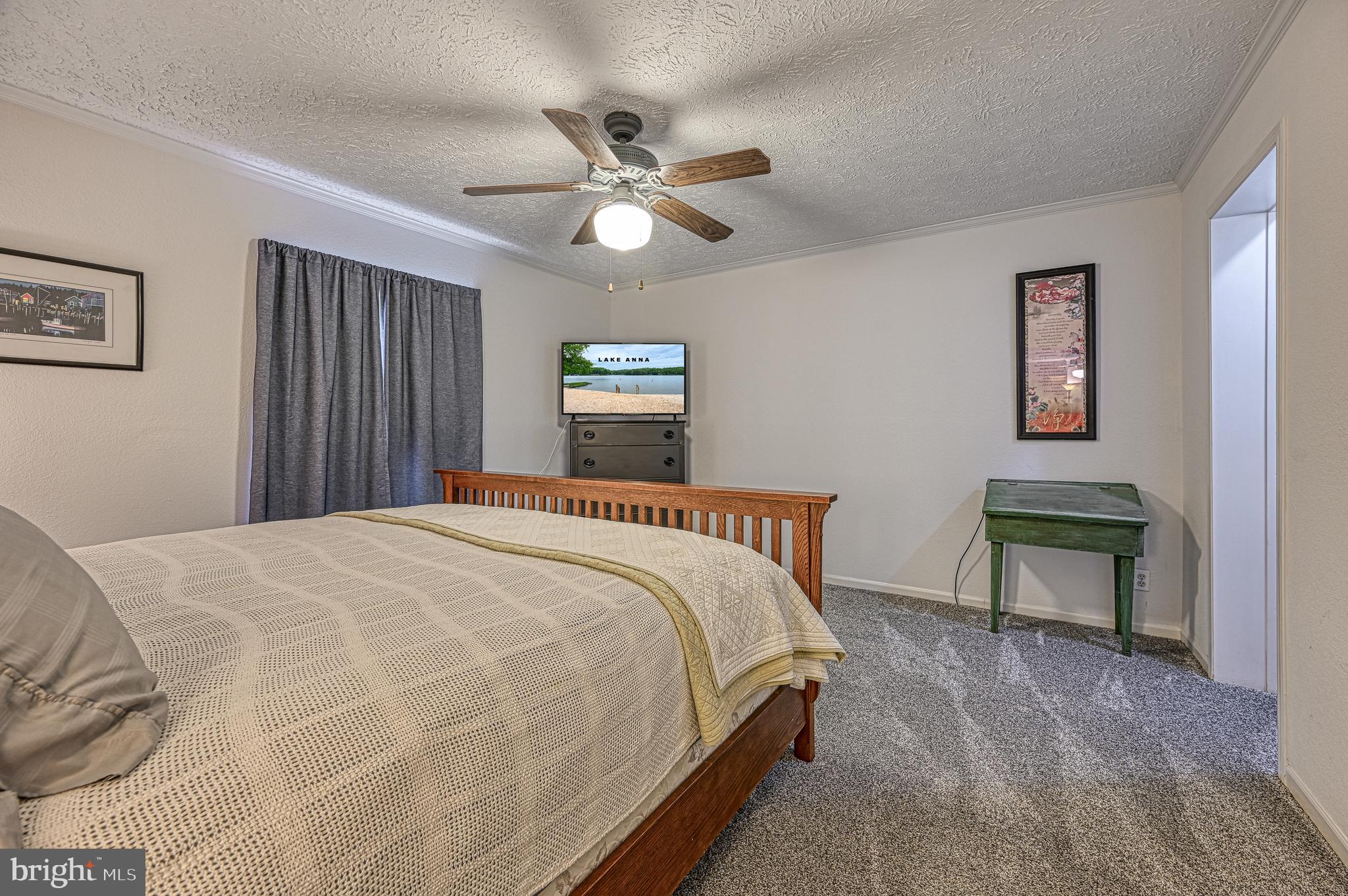 TALL PINES - Residential