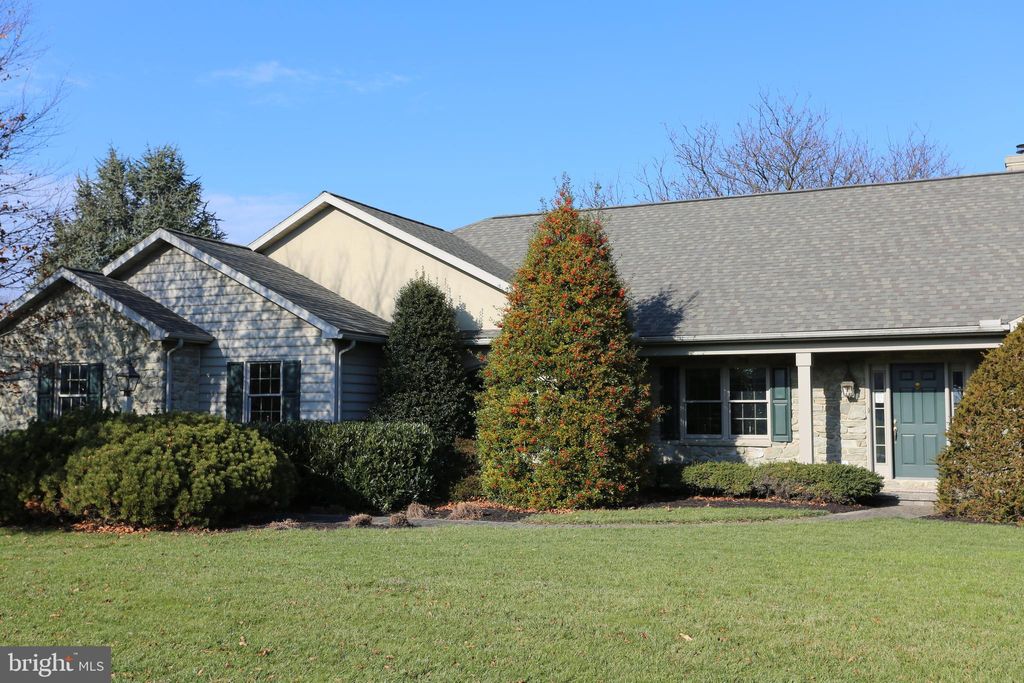 Photo of 1 Whitefield Lane, Lancaster, PA 17602 (MLS # PALA2045170)