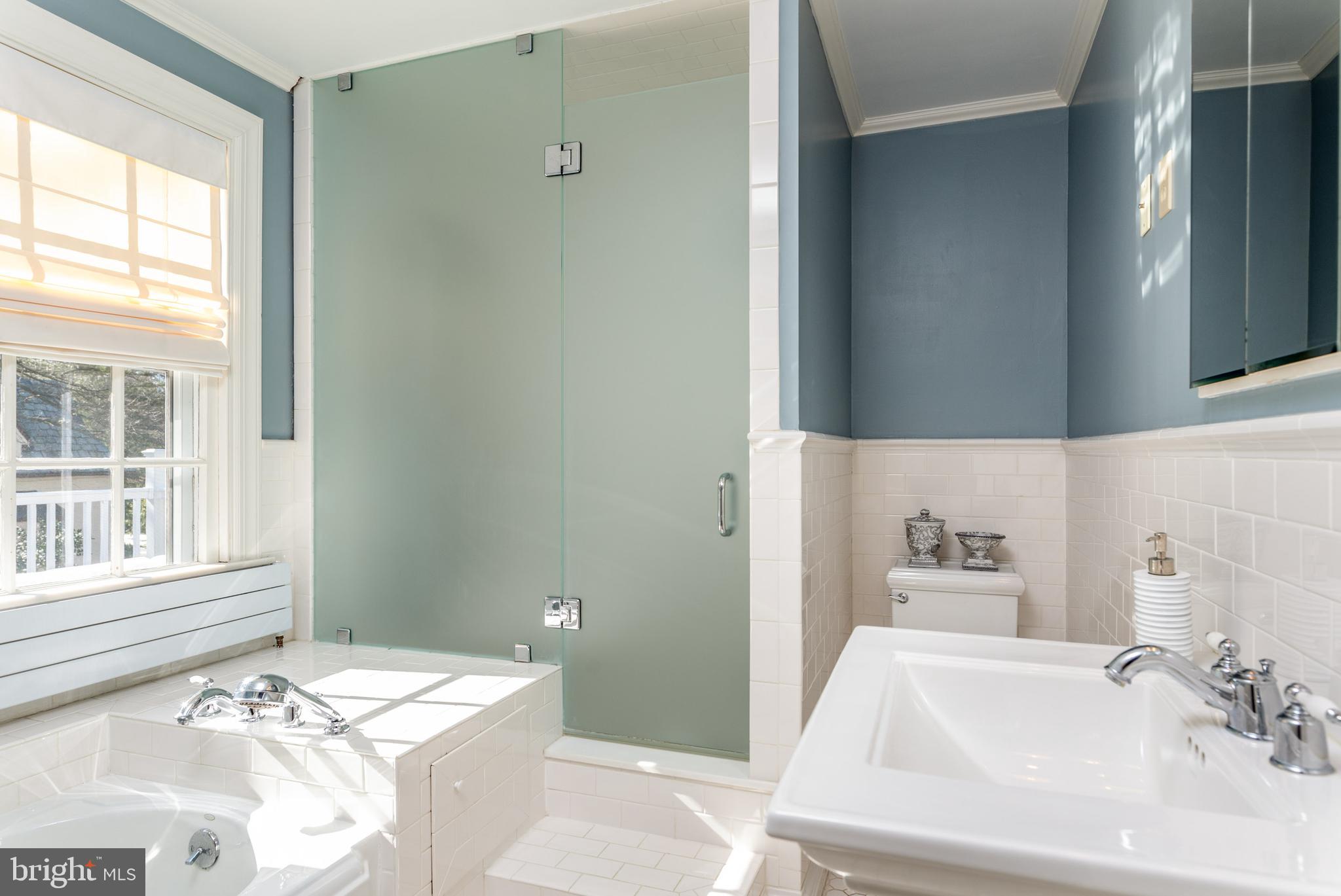 ROSEMONT - Residential