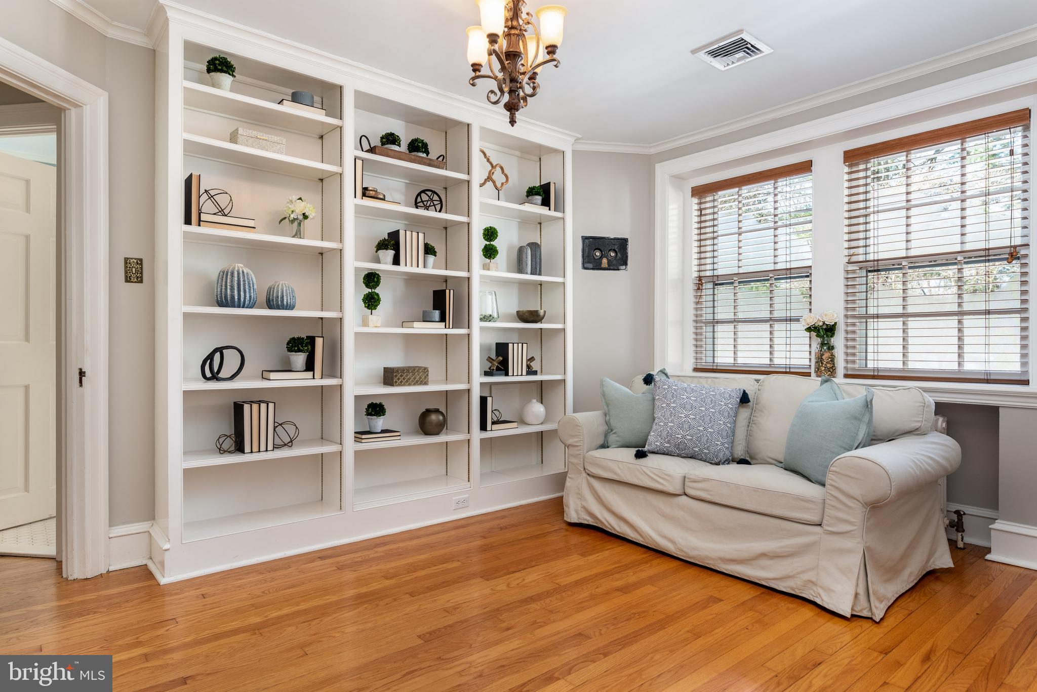 ROSEMONT - Residential