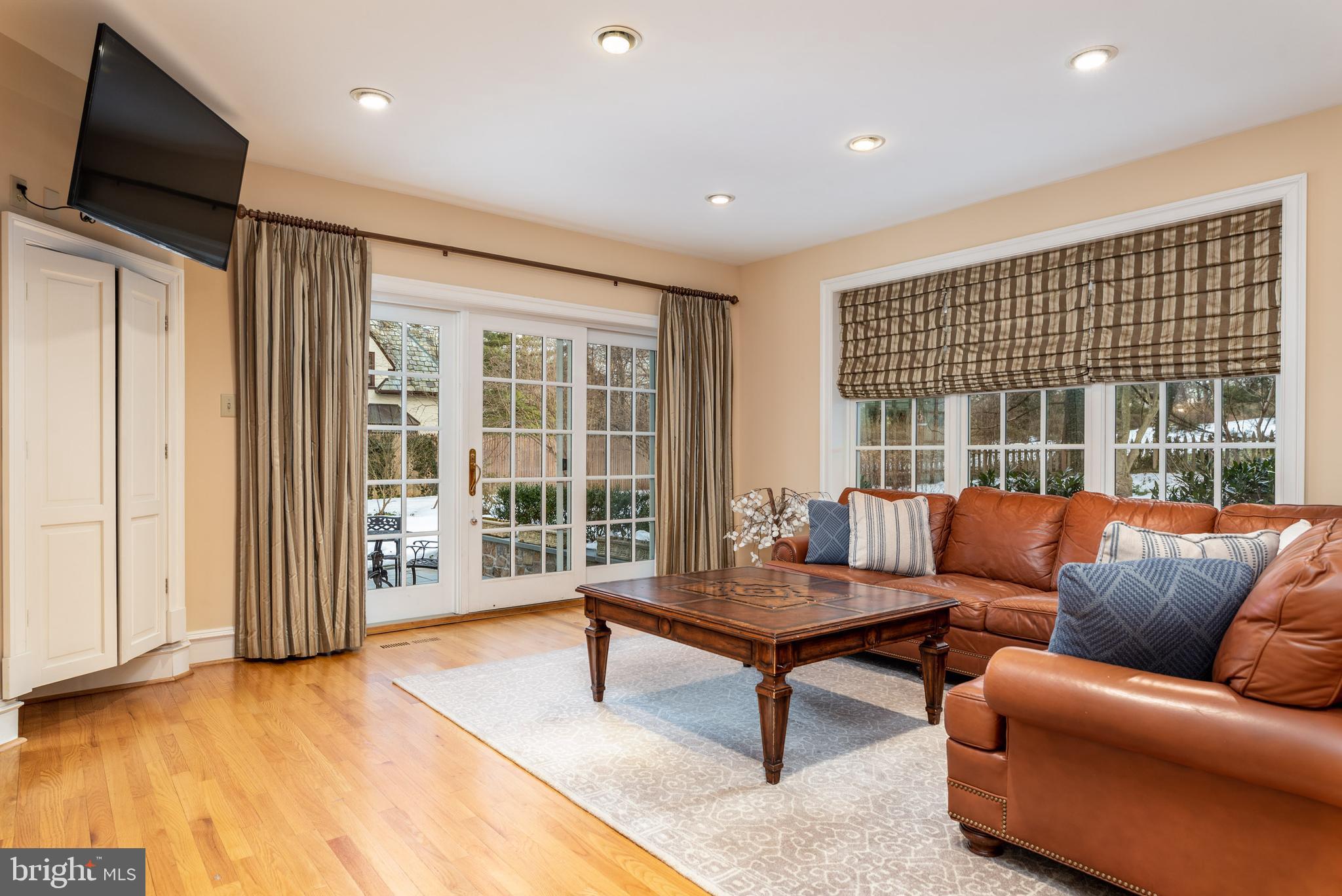 ROSEMONT - Residential