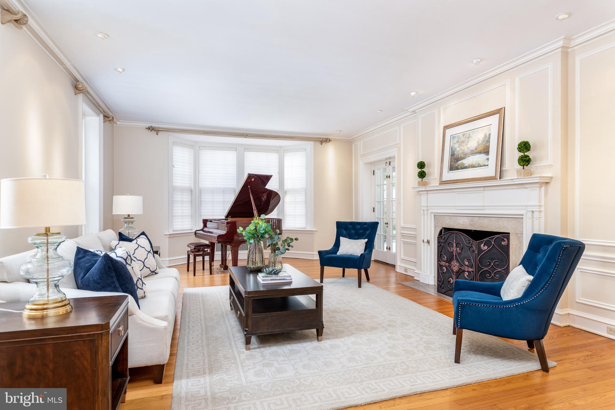 ROSEMONT - Residential