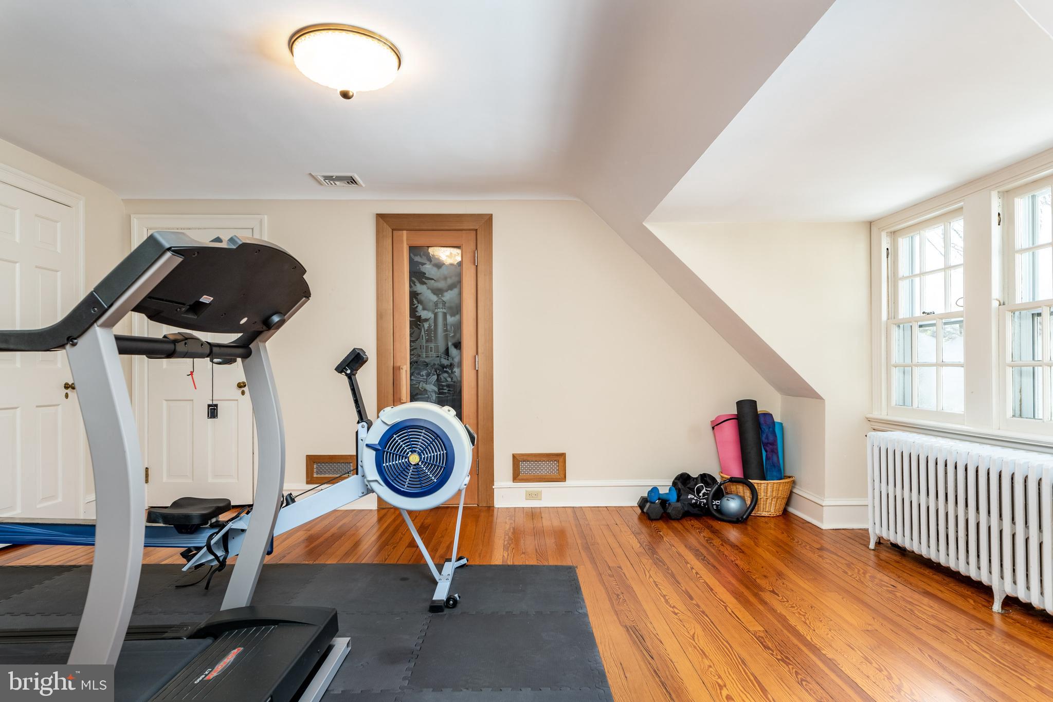 ROSEMONT - Residential