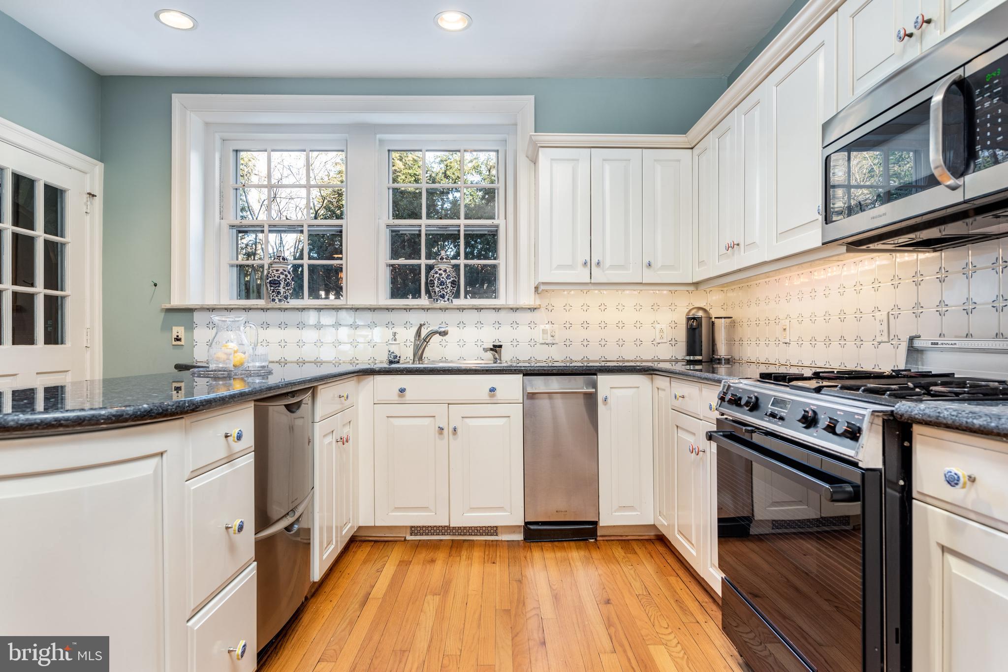 ROSEMONT - Residential