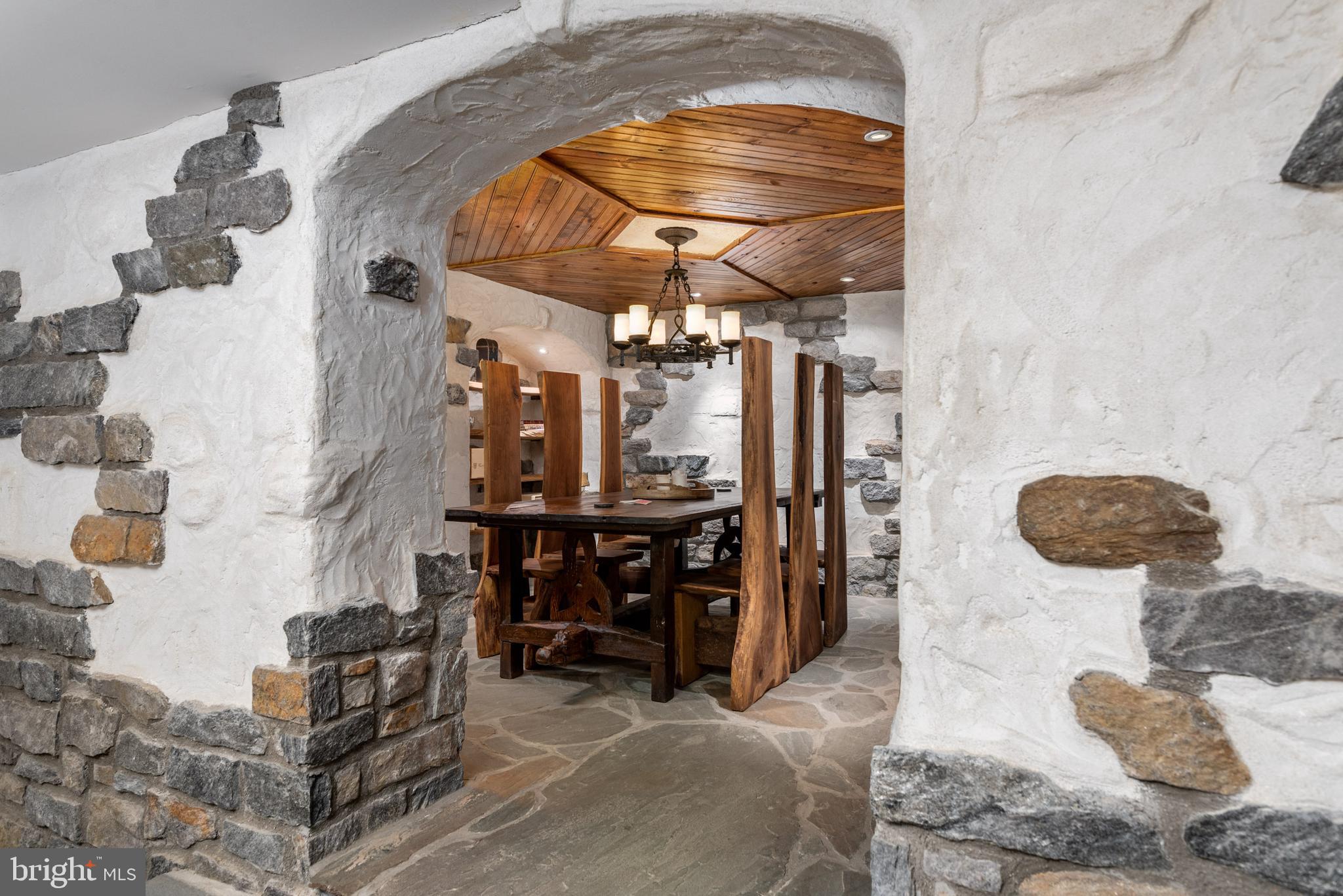 ROSEMONT - Residential