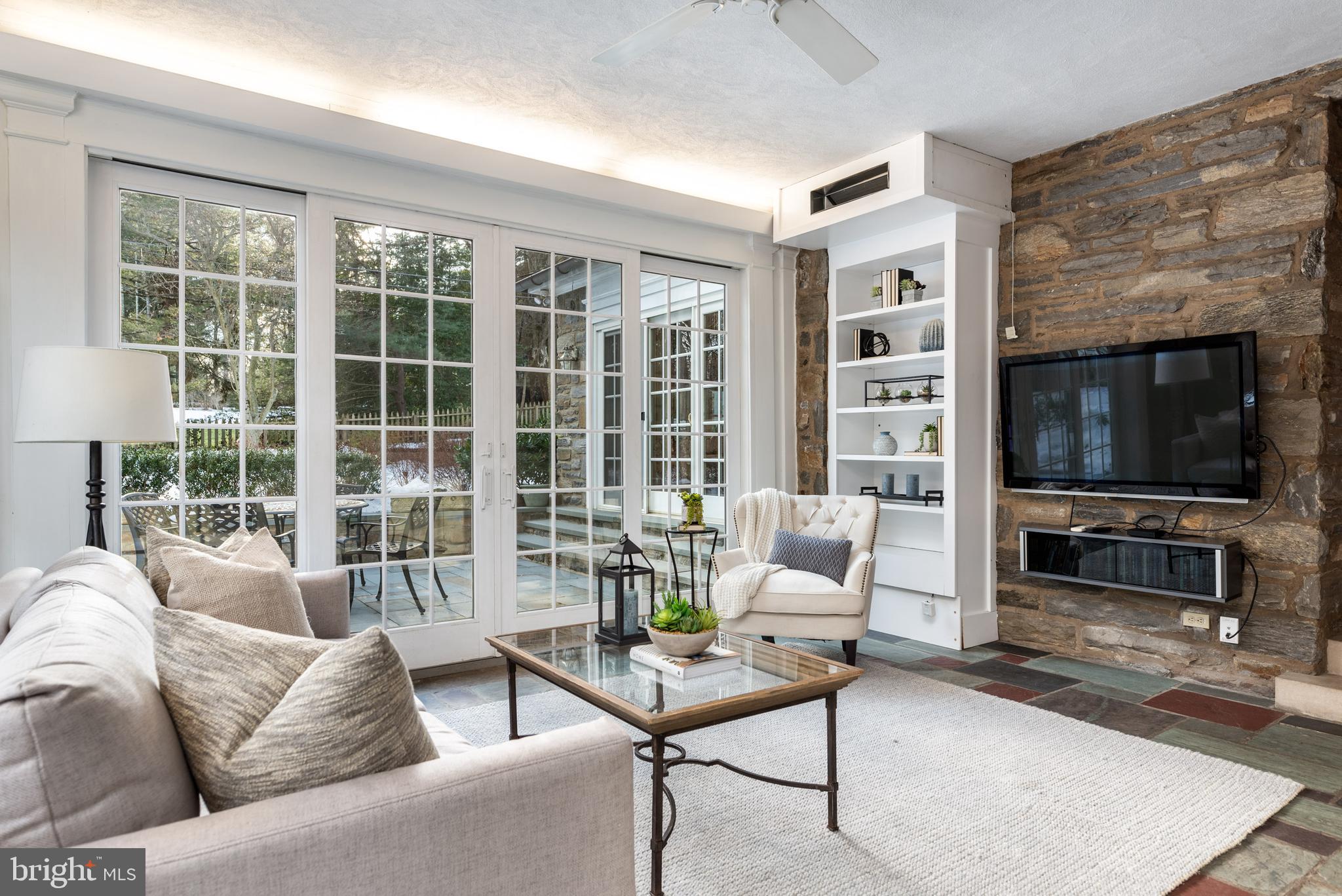 ROSEMONT - Residential