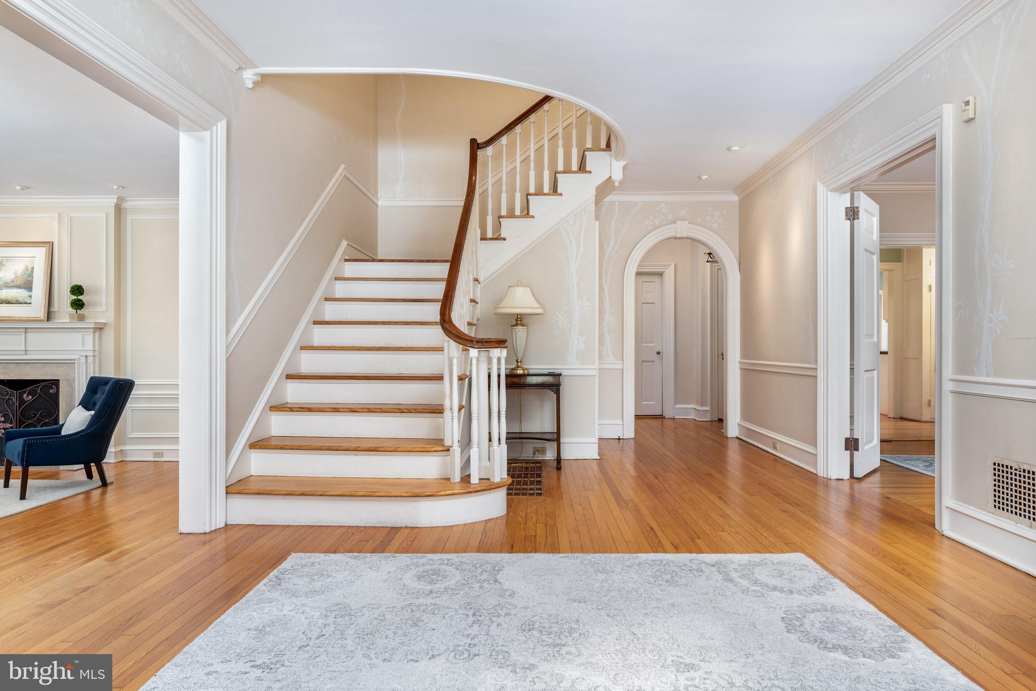 ROSEMONT - Residential